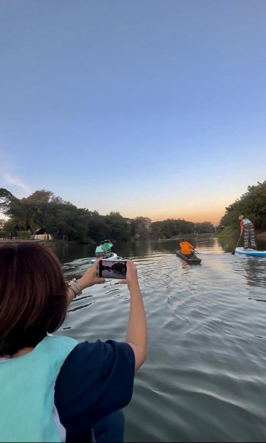 Une Jai Place เรือนอุ่นใจ Phimai ภายนอก รูปภาพ